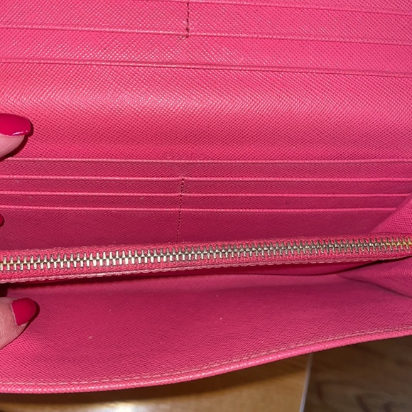 Prada Long Wallet Ribbon Pink Safiano Leather 7.5โx3.75โ GUC - Picture 7 of 7